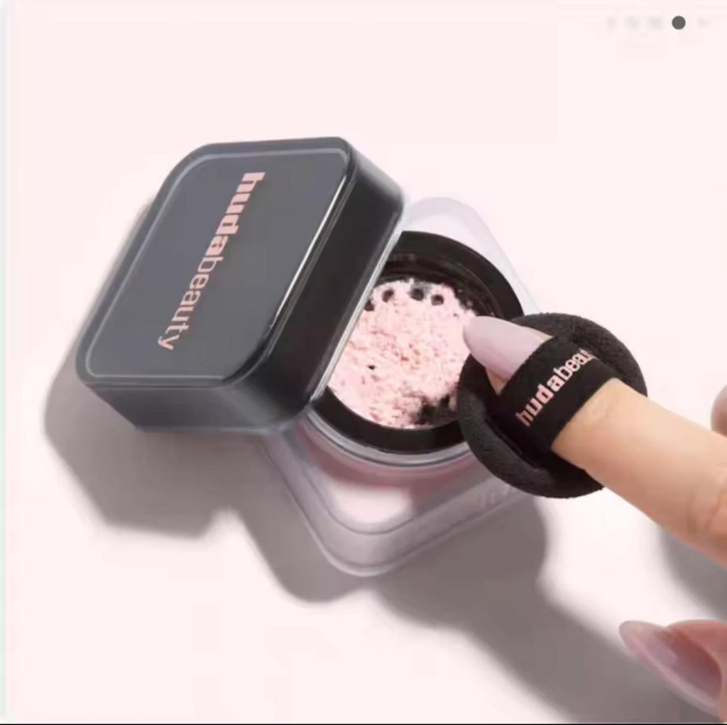 Huda Beauty Easy Bake Loose Baking & Setting Powder – Long-Lasting Matte Finish | 6 Shades