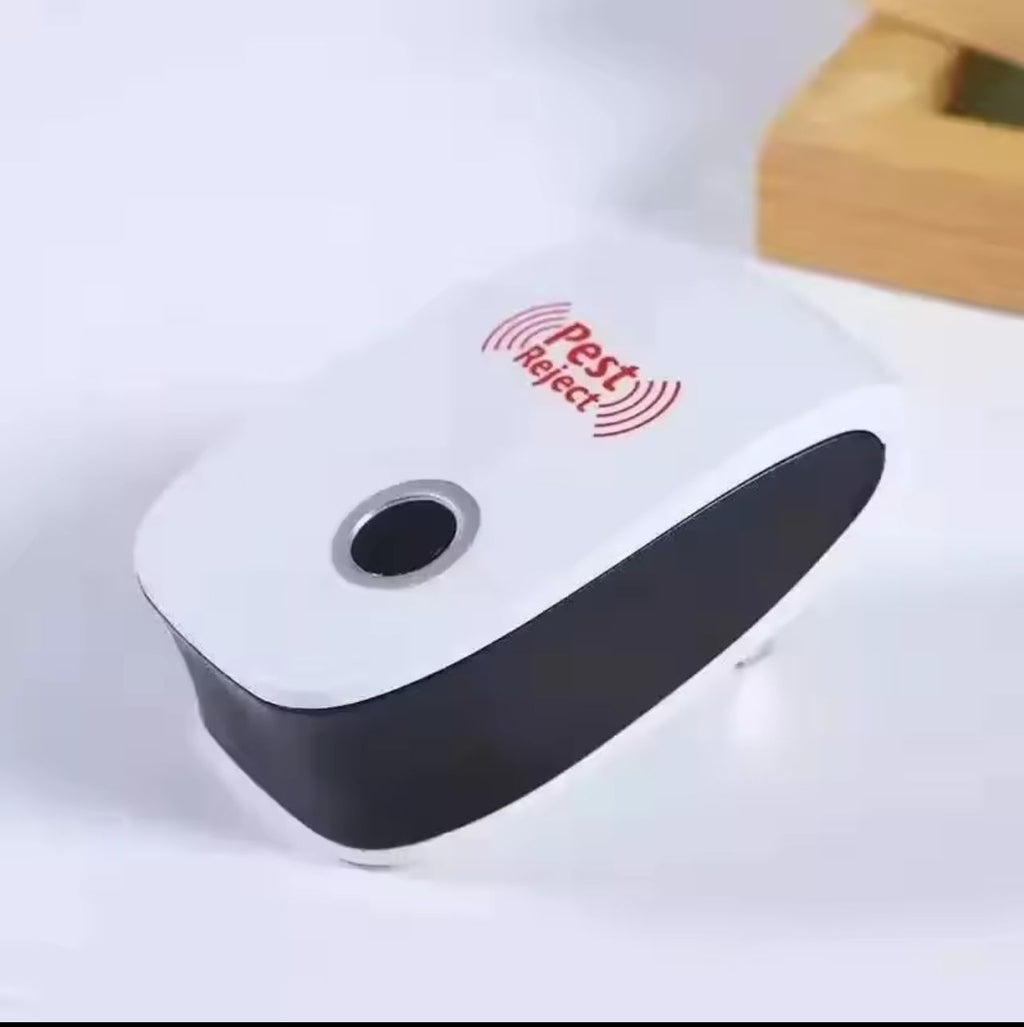 Ultrasonic Pest Repeller – Double Acoustic Frequency | Plug-In Indoor Pest Control