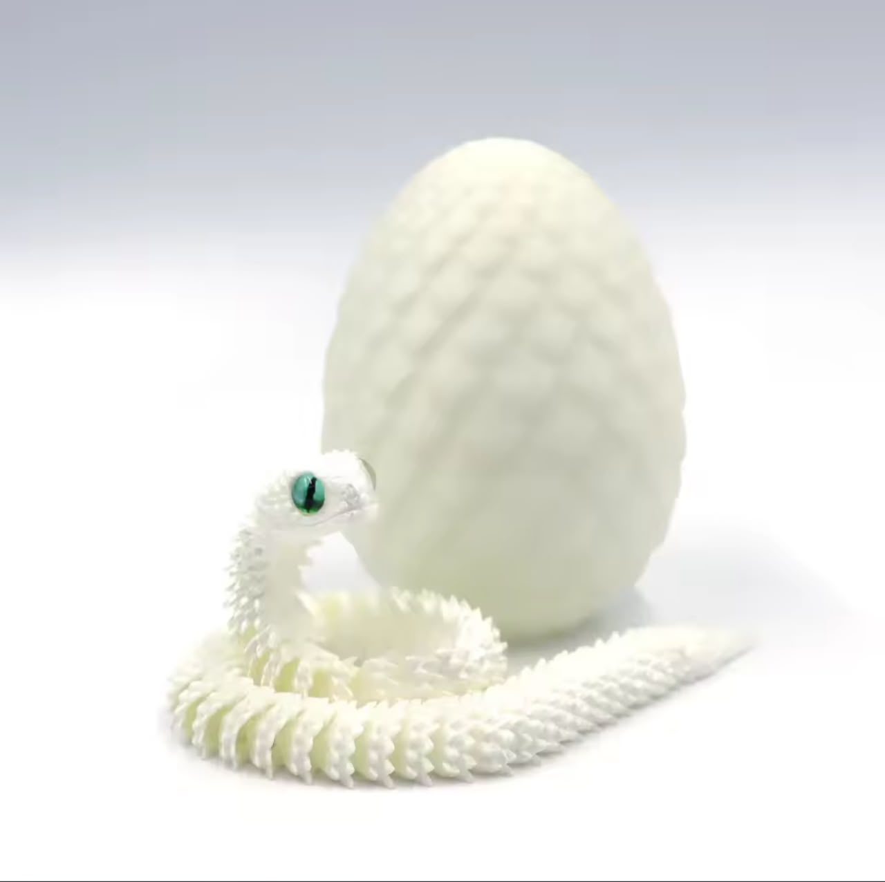 3D Printed Snake Action Figure in Egg – Flexible Jointed Fidget Toy