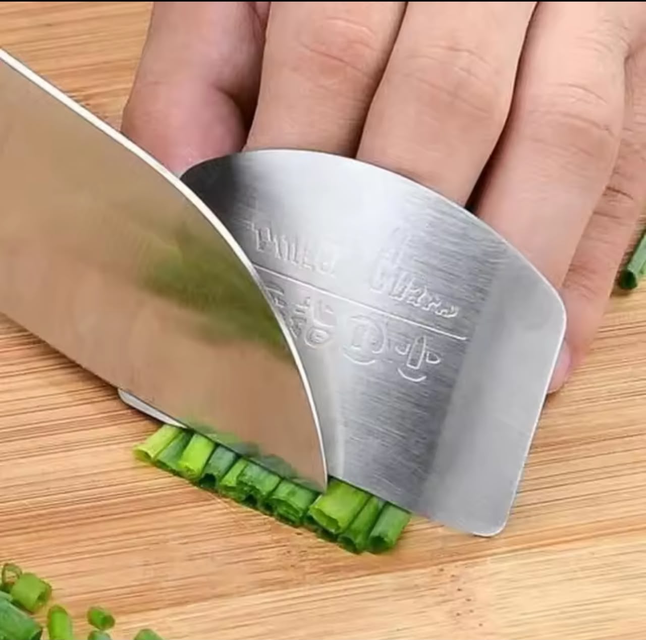 Stainless Steel Finger Protector – Kitchen Knife Cutting Safety Guard